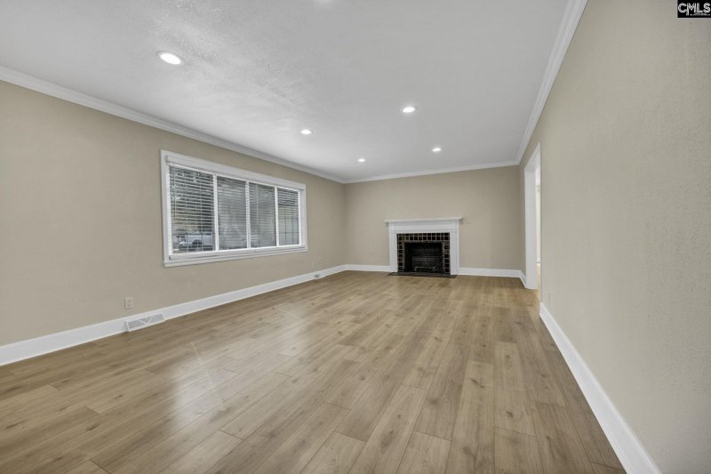 Property image 5 of 733 S Beltline Boulevard in Rosewood, Columbia, SC 29205