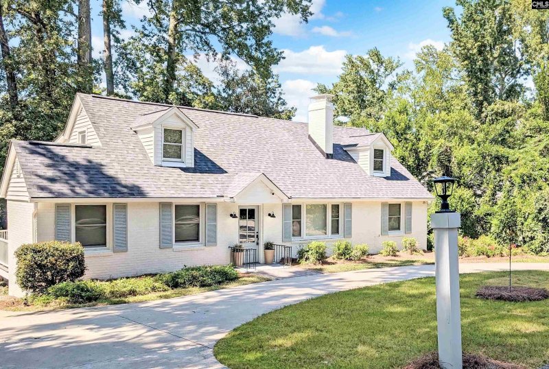 Property image 3 of 1337 Sunnyside Drive in Forest Acres, Columbia, SC 29204