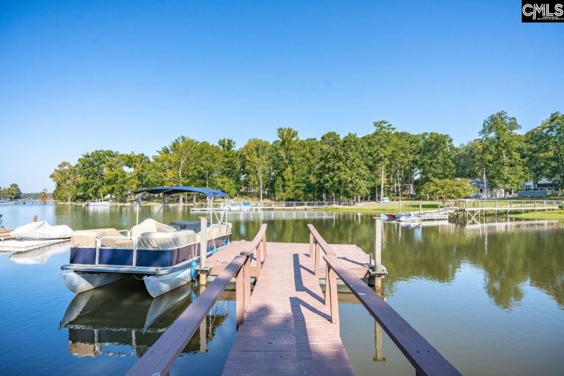 517 Newberry Shores Drive