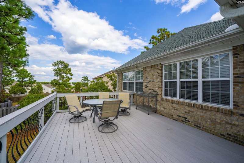 Property image 2 of 901 Blue Willow Way in Summit Hills-amaryllis Woods, Columbia, SC 29229-6928