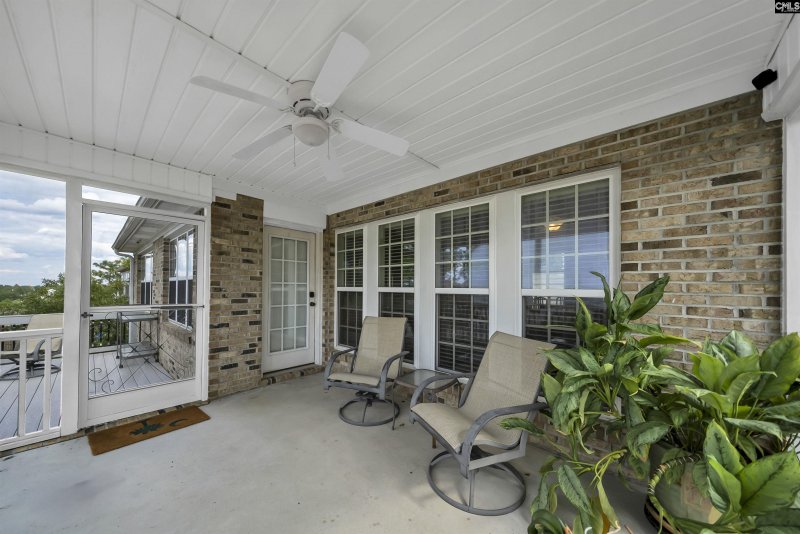 Property image 3 of 901 Blue Willow Way in Summit Hills-amaryllis Woods, Columbia, SC 29229-6928