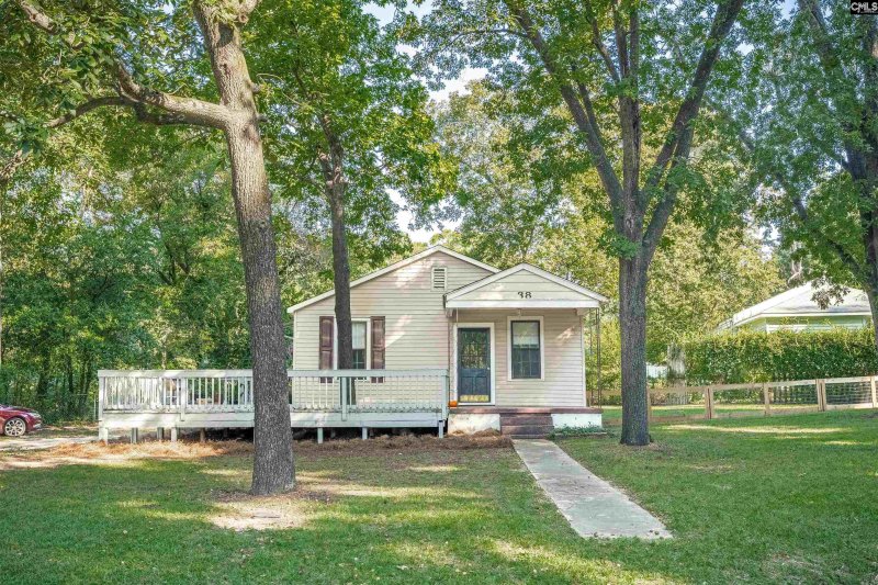 Property image 2 of 38 Kingsgate Drive in Rosewood, Columbia, SC 29205