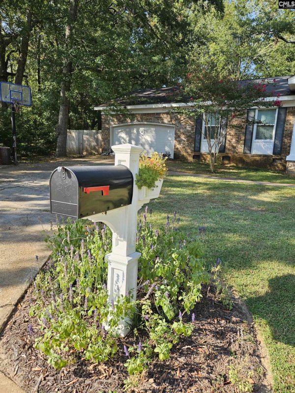 Property image 4 of 219 Colnbrook Road in Old Friarsgate, Irmo, SC 29063