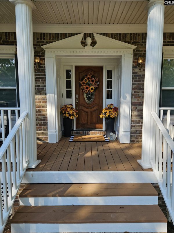 Property image 5 of 219 Colnbrook Road in Old Friarsgate, Irmo, SC 29063