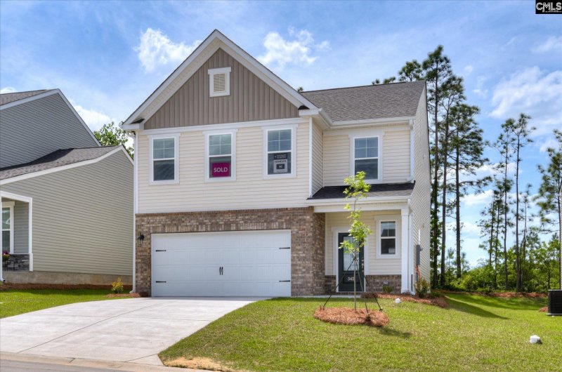 Property image 2 of 224 Summer Orchard Drive in Summer Orchard, Lexington, SC 29072