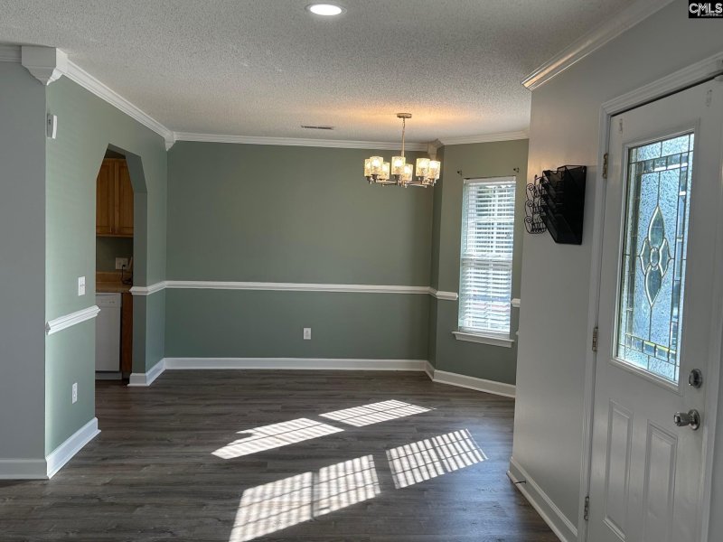 Property image 4 of 254 Montclaire Circle in Montclaire, West Columbia, SC 29170