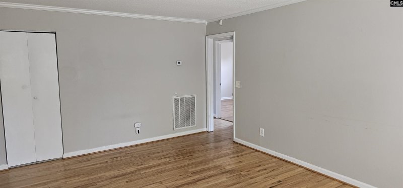 Property image 5 of 5021 Ridgewood Avenue in Barony, Columbia, SC 29203