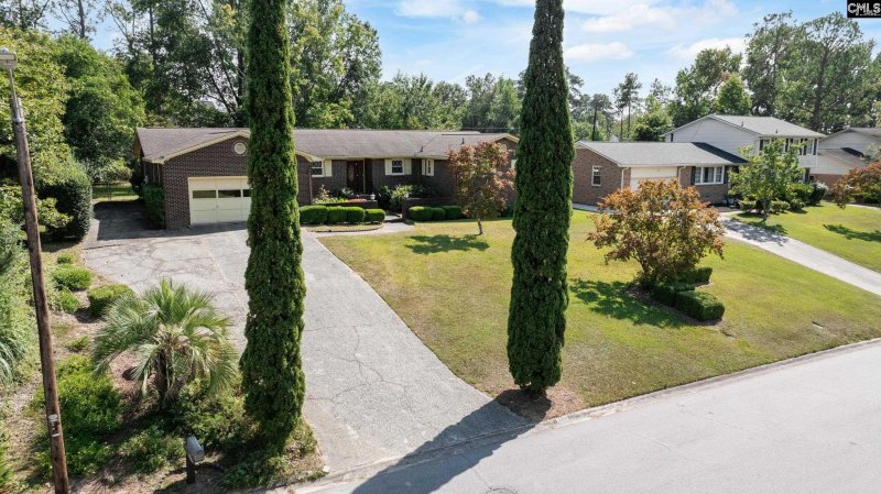 Property image 3 of 241 King Charles Road in St Marks Wood, Columbia, SC 29209