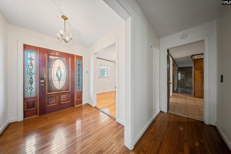 Property image 4 of 241 King Charles Road in St Marks Wood, Columbia, SC 29209