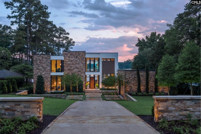 Property image 3 of 6009 Lakeshore Drive in Forest Lake Estates, Columbia, SC 29206