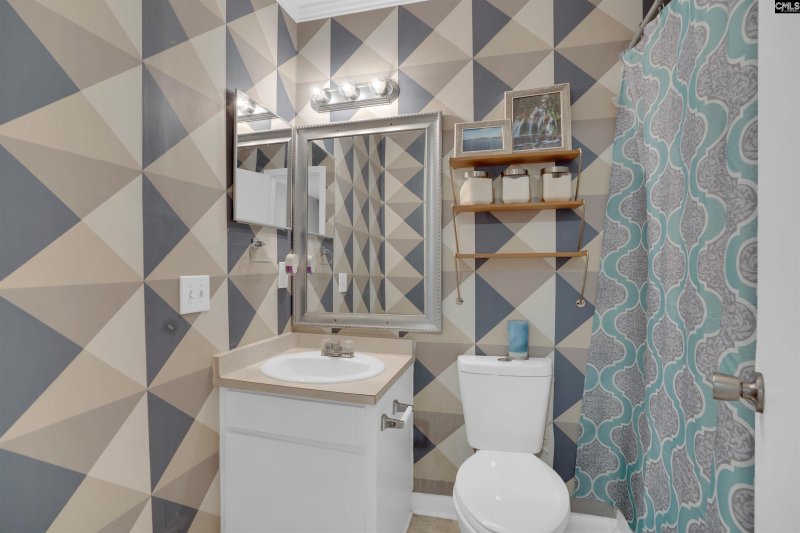 Property image 4 of 205 Timber Court in St Andrews Woods, Columbia, SC 29210