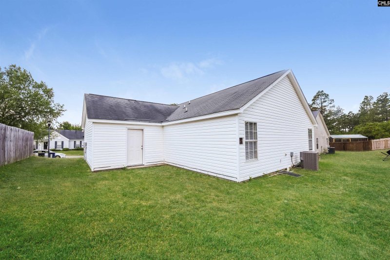 Property image 4 of 253 Double Eagle Circle in Windstone At White Knoll, Lexington, SC 29072