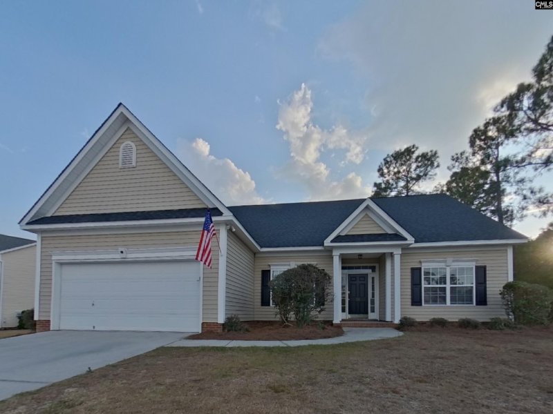 Manors At White Knoll, Lexington Community