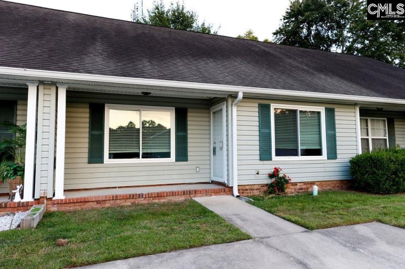 Property image 2 of 108 Harvest Glen Lane in Harvest Glen, West Columbia, SC 29169