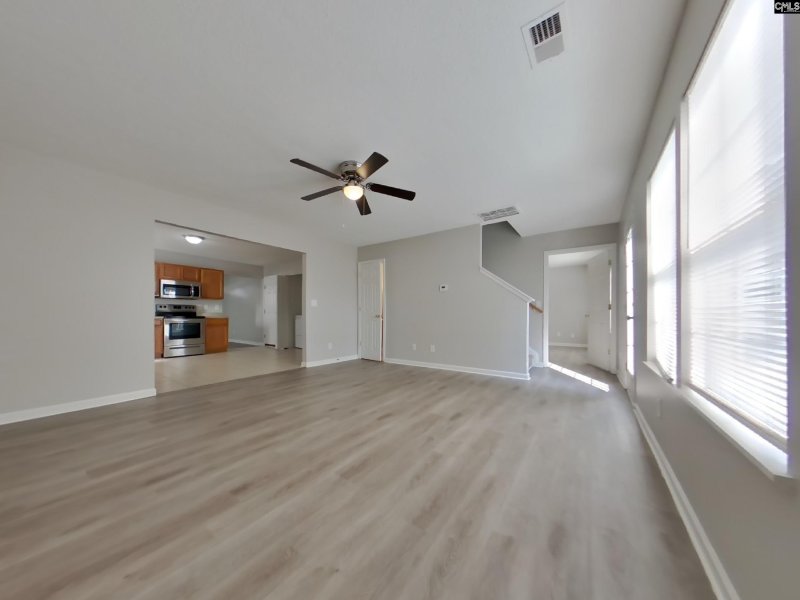 Property image 2 of 929 Schofield Lane in Brookhaven, Columbia, SC 29229