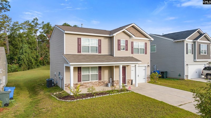 Property image 2 of 125 Bent Holly Drive in Honeytree, Columbia, SC 29209