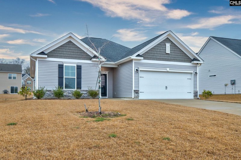 33 Harvest Glen Lane