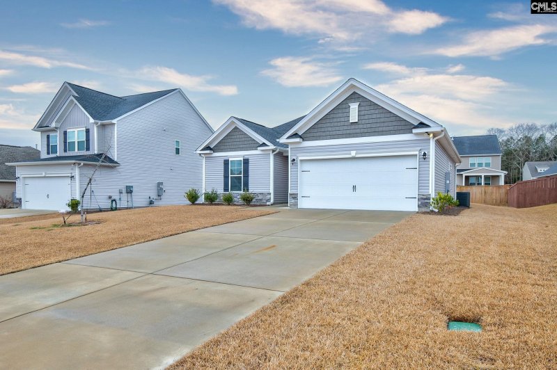 Property image 3 of 33 Harvest Glen Lane in Harvest Ridge, Elgin, SC 29045-8012