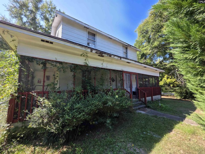 Property image 3 of 802 Duke Avenue in Eau Claire, Columbia, SC 29203