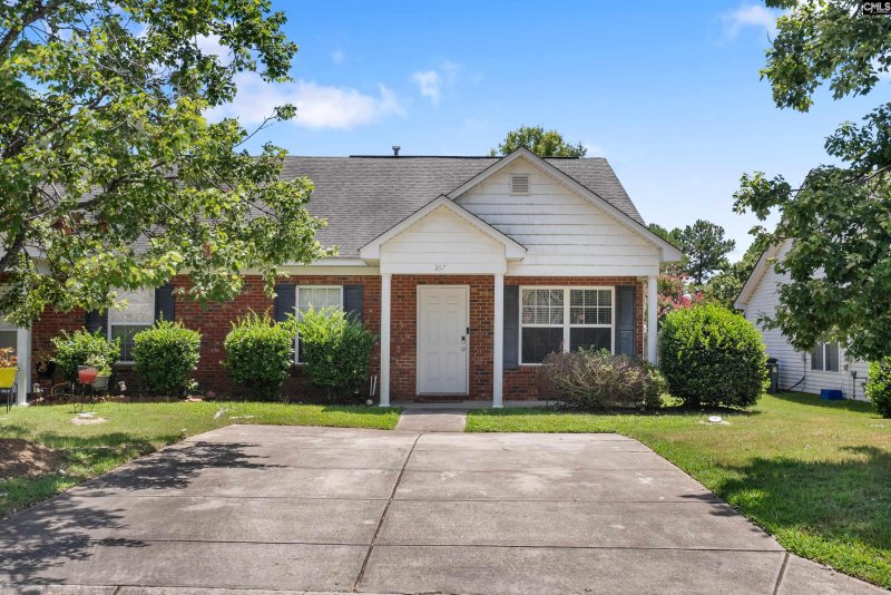 Property image 3 of 267 Blue Savannah Street in Colonial Commons, Columbia, SC 29229-4039