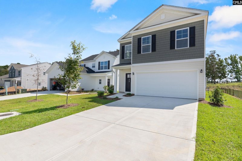 Property image 2 of 919 Blenheim Way in Winston Point, Gilbert, SC 29054