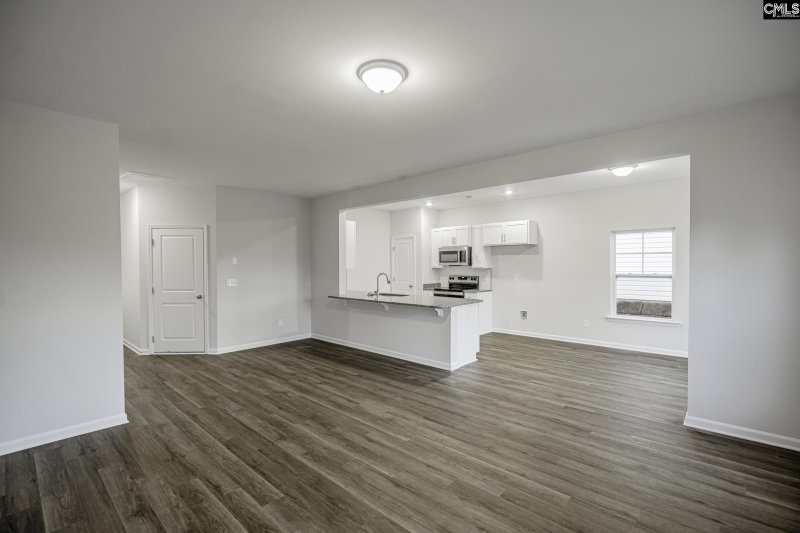 Property image 4 of 919 Blenheim Way in Winston Point, Gilbert, SC 29054