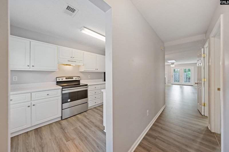 Property image 4 of 135 Thorn Tree Lane in Thorn Tree, Columbia, SC 29212