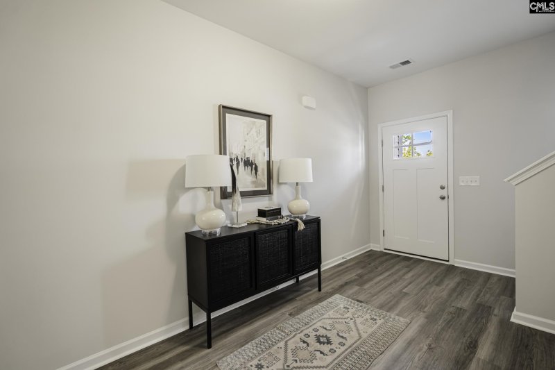 Property image 4 of 911 Blenheim Way in Winston Point, Gilbert, SC 29054