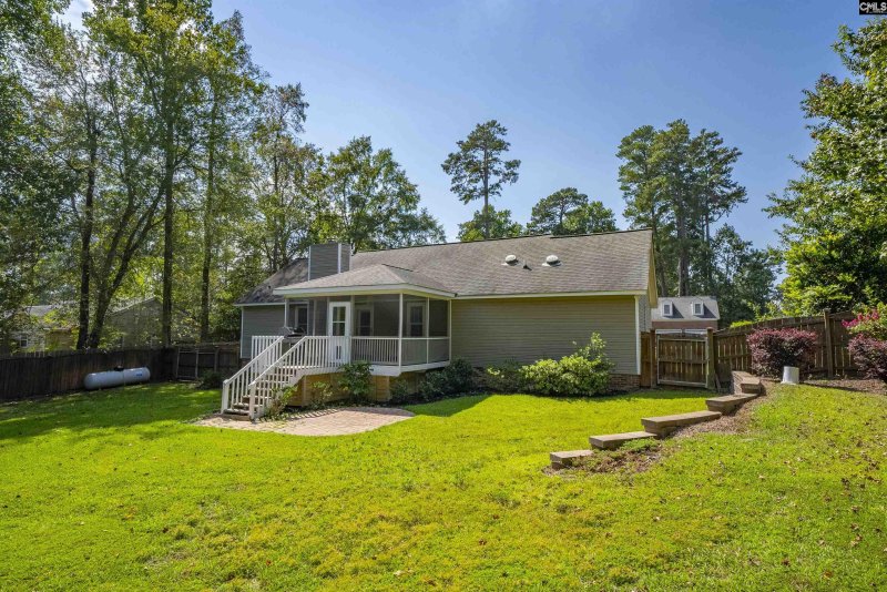 Property image 5 of 2432 Cardington Drive in East Pines, Columbia, SC 29209