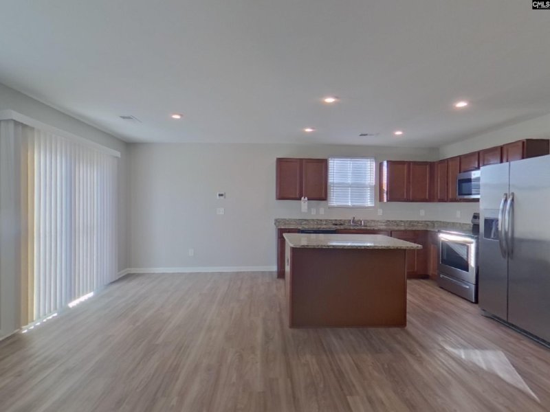 Property image 3 of 513 Scribes Lane in Burnside Farms, Columbia, SC 29209