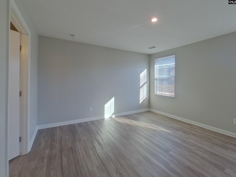 Property image 5 of 513 Scribes Lane in Burnside Farms, Columbia, SC 29209