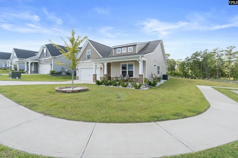 Property image 2 of 341 Cullin Road in Woodcreek Farms, Elgin, SC 29045-9841