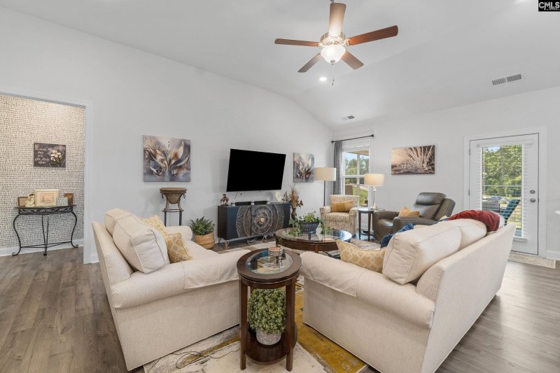 Property image 5 of 341 Cullin Road in Woodcreek Farms, Elgin, SC 29045-9841