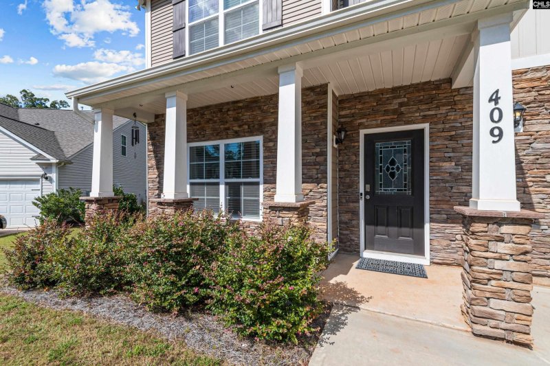 Property image 3 of 409 Stone Hollow Drive in Stonemont, Irmo, SC 29063