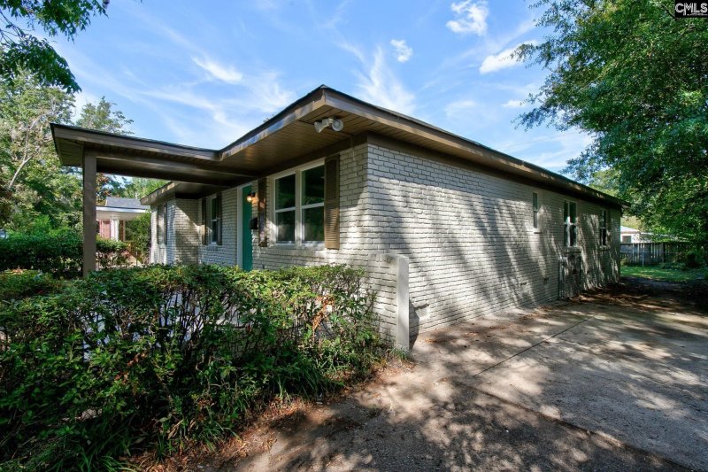 Property image 4 of 716 S Holly Street in Rosewood, Columbia, SC 29205
