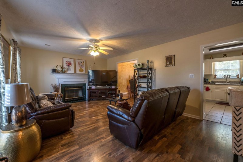 Property image 3 of 728 Leafy Bend Court in Bridleridge, Lexington, SC 29073