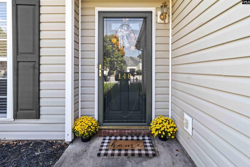 Property image 5 of 140 Hobden Court in Maple Grove, Lexington, SC 29073