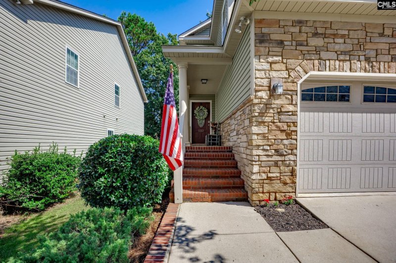 Property image 3 of 132 Herrick Court in Wellesley, Lexington, SC 29072