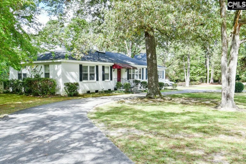 Property image 3 of 4739 Circle Drive in Satchelford, Columbia, SC 29206-1120