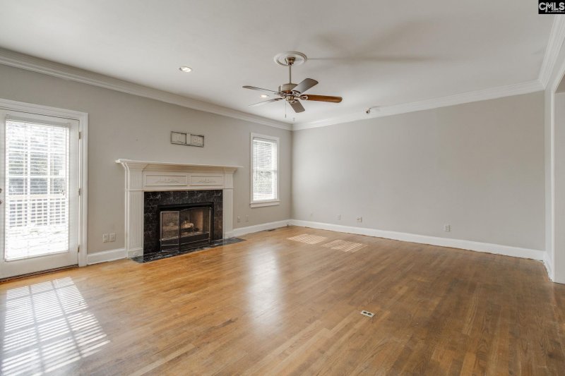 Property image 4 of 208 Bentwood Lane in Woodlake, Columbia, SC 29229-8964