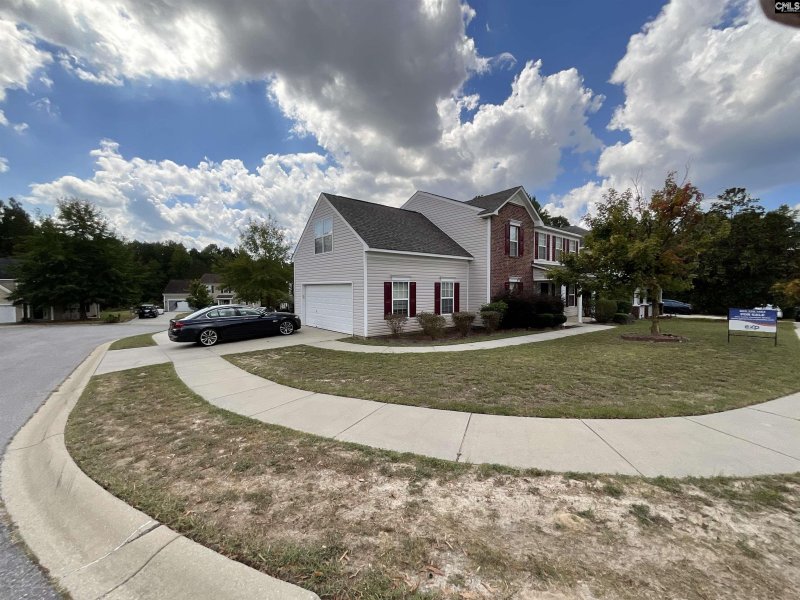 Property image 2 of 225 Cogburn Road in Brookhaven, Columbia, SC 29229