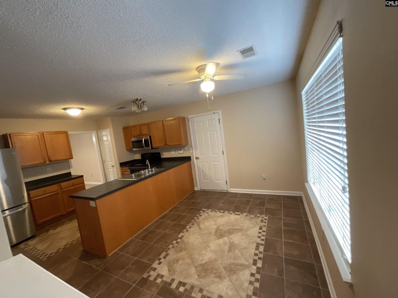 Property image 5 of 225 Cogburn Road in Brookhaven, Columbia, SC 29229