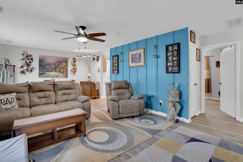 Property image 4 of 190 Stonewood Drive in Stonewood, West Columbia, SC 29170