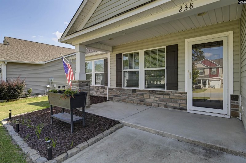Property image 4 of 238 Oristo Ridge Way in Timmons Pond, West Columbia, SC 29170-8949