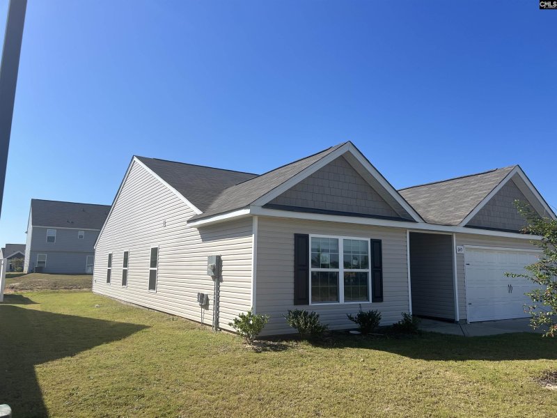 Property image 2 of 645 Wild Tulip Court in Finlay Farms, Gilbert, SC 29054