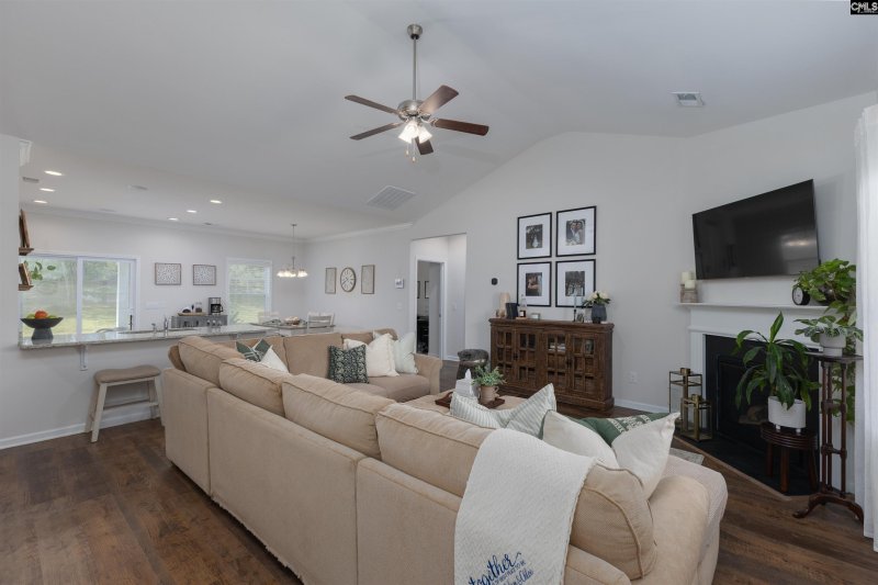 Property image 5 of 138 Druid Road in Brookstone, Lexington, SC 29072