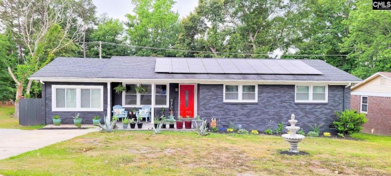 Meadowlake, Columbia Community