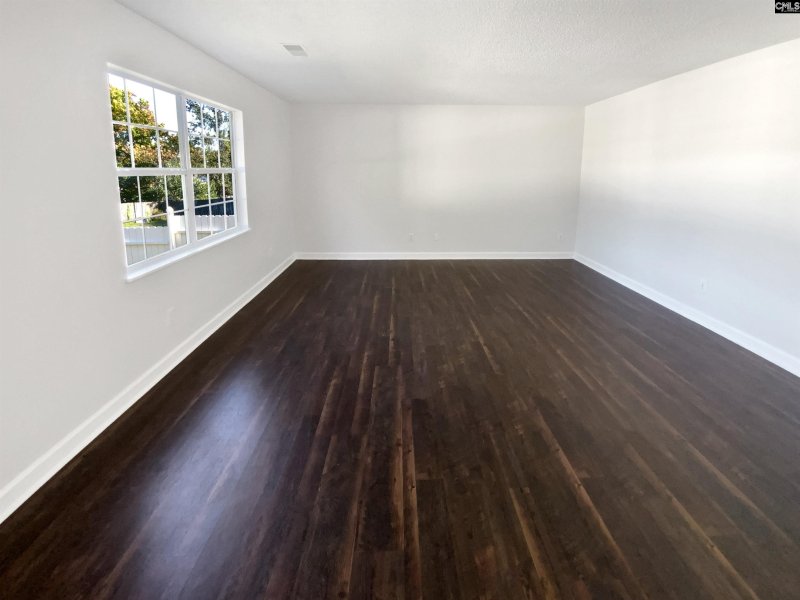 Property image 3 of 164 Appletree Lane in Orchard Hill, West Columbia, SC 29170