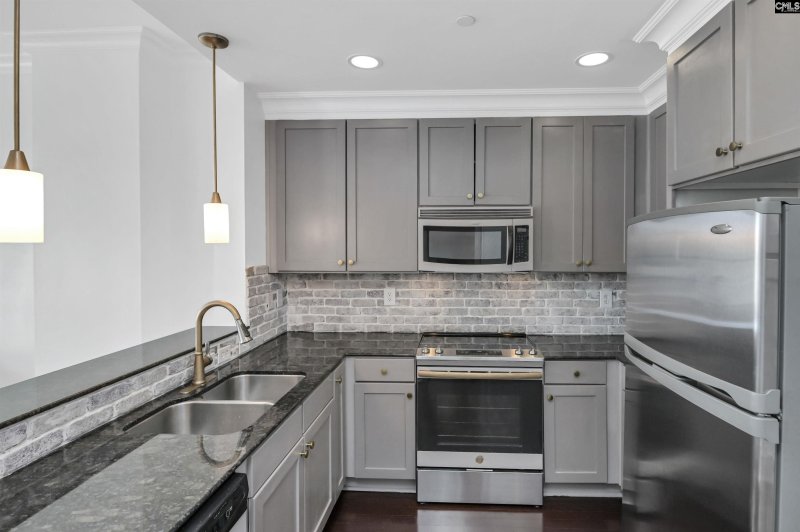 Property image 4 of 601 Main Street 512 in Adesso, Columbia, SC 29201-5513