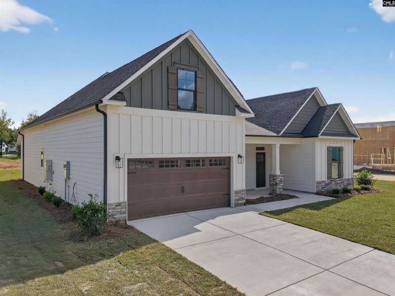 Property image 4 of 293 Murray Falls Lane in Collins Cove, Chapin, SC 29036